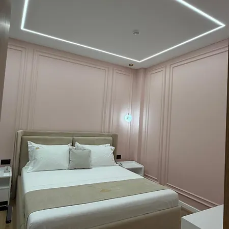 Hotel Monaco Kamez