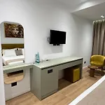 Monaco Hotell